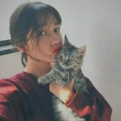 熬不过世俗的女生伤感签名