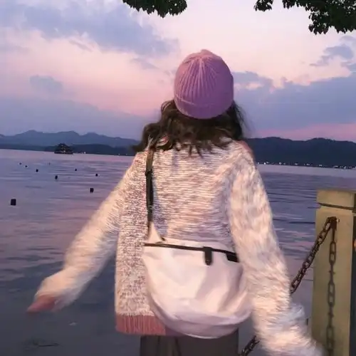 女生头像0226不露脸温柔学生党女头