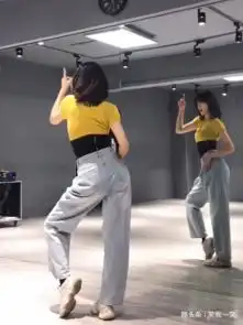 爆笑gif图妹子,是哪个男人有这种魄力,让人值得学习