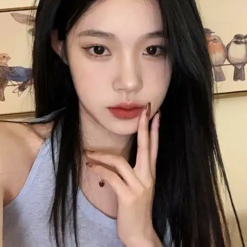 盐系露脸女生头像