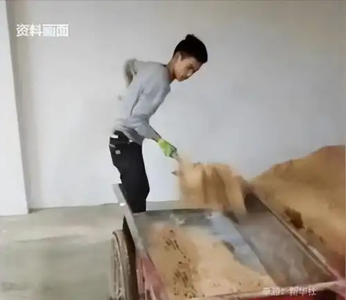 高考713分拿到清华录取通知书却被嘲讽,搬砖男孩如今过得怎样