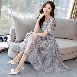 别再穿连衣裙了,现代女人今夏都流行这样穿,减龄又大气,美炸了