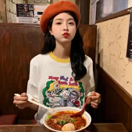 最新姐妹头像一左一右唯美,全是吃货送给吃货的好姐妹