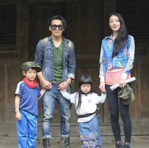 曹格女儿庆生,10岁grace手捧蛋糕甜笑,肉嘟嘟模样已长成美少女