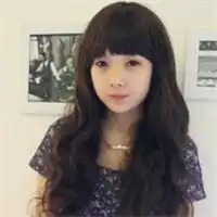 谁有以下这个女孩的所有头像
