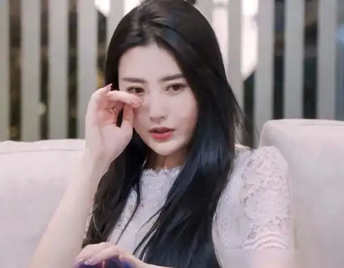 心动的信号女2女3换情侣头像,透露真实关系,网友看好