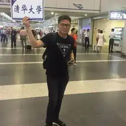 好样的博白一男子不仅获评广西外出投资十大经济新锐人物,还