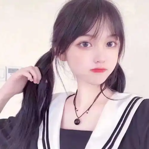 甜甜的漂亮妹妹女头