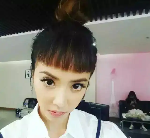回头率爆表的发型看这些时尚博主就知道了