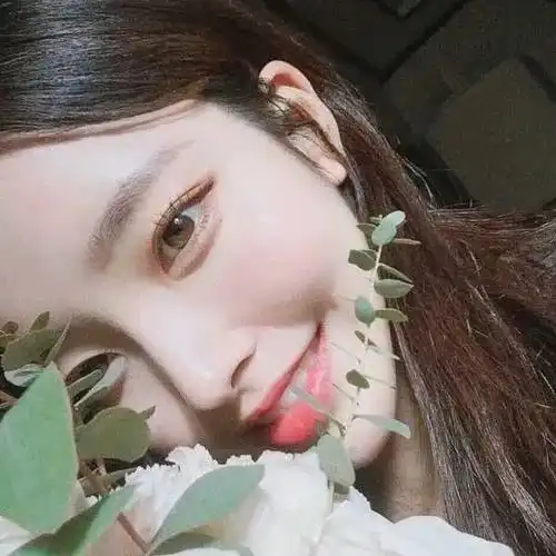 夏天来啦小清新干净女生头像