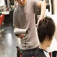 男生给女生吹头发头像微信头像图片大全