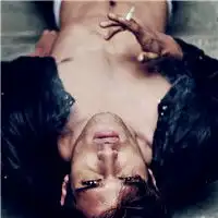 欧美男生抽烟头像,抽烟的男人味道不同吧