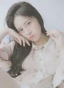 最美女留学生私照曝光清纯可爱