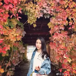中戏素颜女神长发飘飘清纯优雅