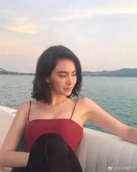 十亿女主告诉你有种魅力,只要你想,就会拥有