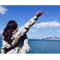 2020最火爆微信头像背影女孩