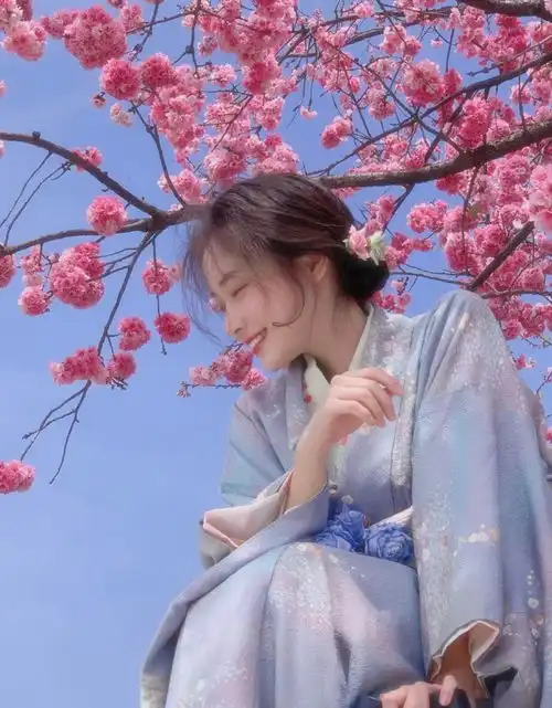 头像一人系列女生真人头像