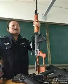 云南最霸气女老师走红可单手举狙击枪上课毫不费力