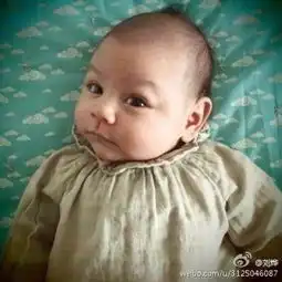 章子怡晒女儿近照盘点明星晒孩子百日照谁最萌小周周霓娜像洋娃娃