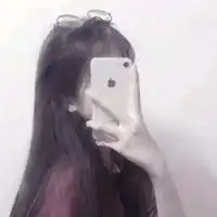 头像挡脸女可爱穿睡衣挡脸的可爱女头