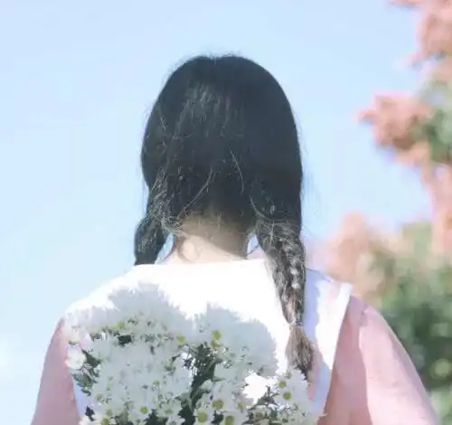 双子座全世界都在装深情,只有我在演花心