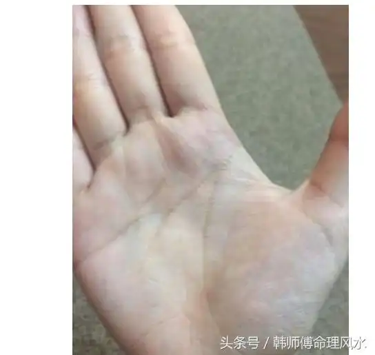 女人这样的手相,命苦啊,一辈子辛苦劳累,难享夫运搜狐星座搜狐网