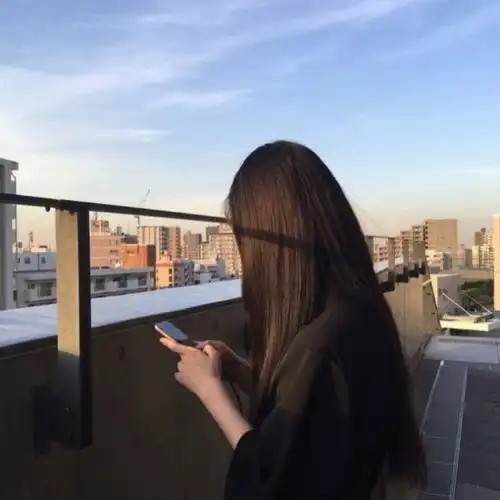 其实,女人动情后,大可以用一个字来形容