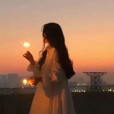 爱意随风其风止意难平让人惊艳的女生头像