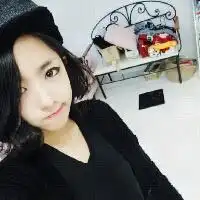 qq头像崔美花乀女生剪刀手
