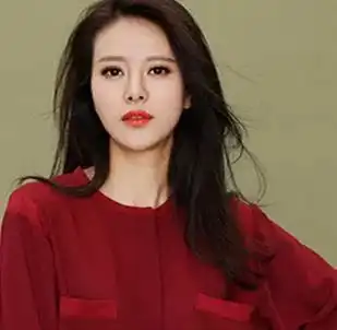 女生怎样发朋友圈,才能获得男神的青睐呢