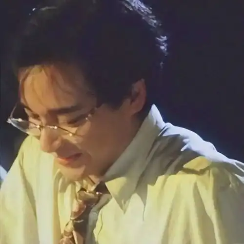 要求别人爱自己是最大的傲慢真人男头