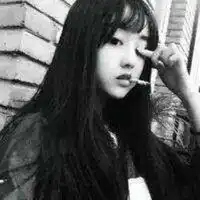 女头黑白i