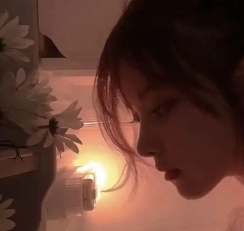 ins神仙女生头像