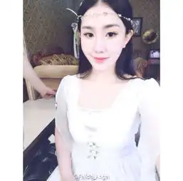 李小璐表妹唱歌跑调遭超女淘汰