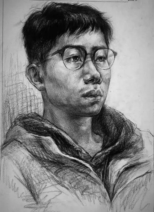2021届湖南省一模高分卷姗姗来迟,这素描头像感觉不错啊