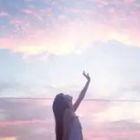 求一套伤感网名带字头像和个签女生急急