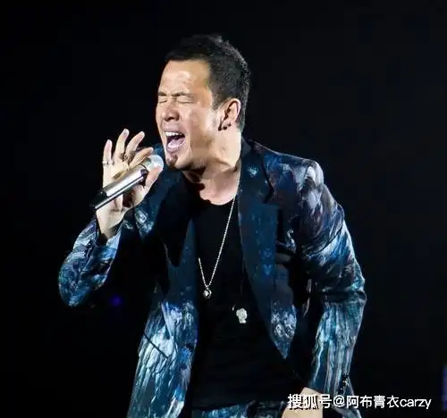 从音乐前辈到街头卖场,杨坤为什么越混越差