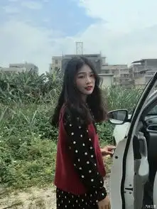 美女大学生邂逅启辰t90,书香气质与风雕美学的完美结合
