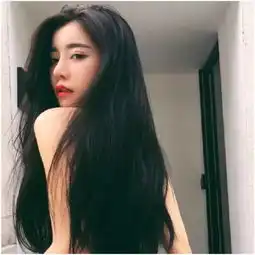 你真的会自拍吗别再嘟嘴剪刀手了,简单生活告诉你怎么拍才更美