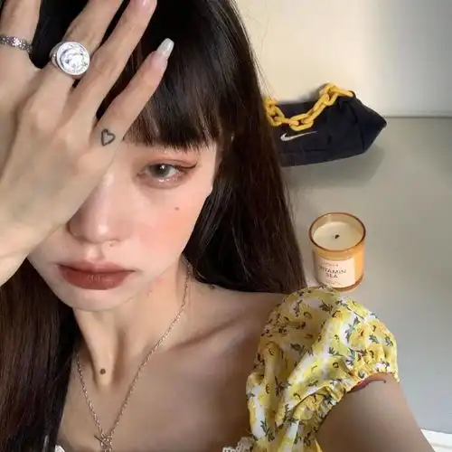 酷甜风女主头像