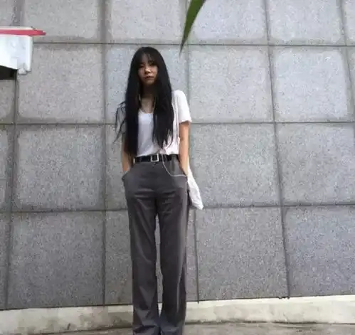 159cm短发女生学生期搭配