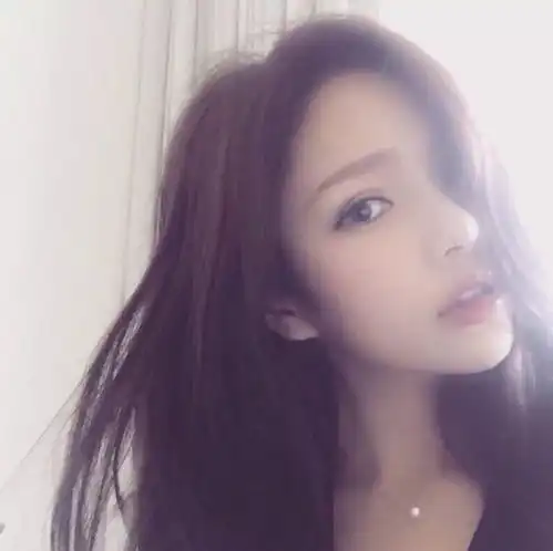 女生的下一句怎么回