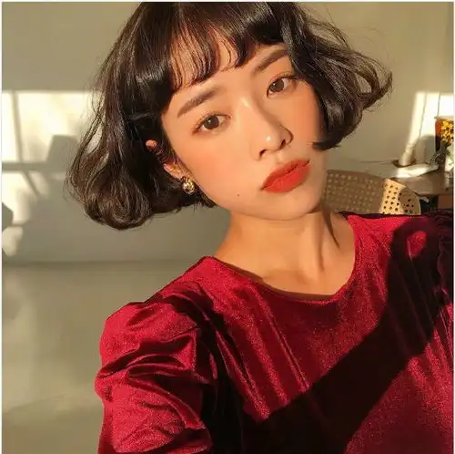 圆脸方脸的女生,发型怎么弄能快速提升气质