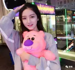 金星老师医美讲堂围观小网红,王思聪赞好美