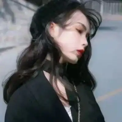 成熟又高冷的文案一