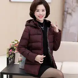 微胖的女人这样穿外套,显瘦洋气还有女人味
