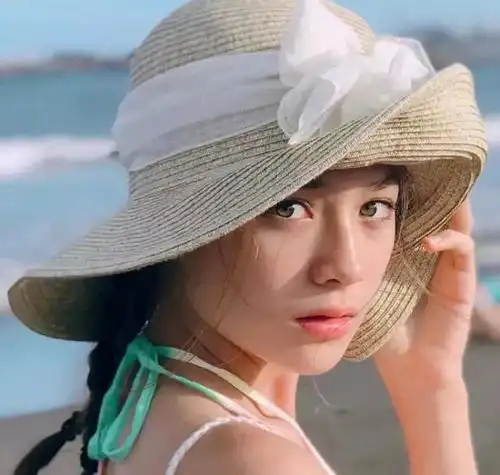 日本13岁混血美女爆红被网友称作奇迹女孩