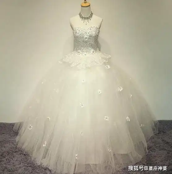 十二星座专属的水晶婚纱,天秤座十足女人味,天蝎座人人都想穿
