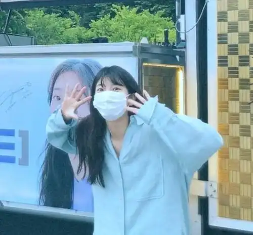 韩国顶级美女秀智露素颜太像路人,她的美貌曾迷倒李敏镐李栋旭呀