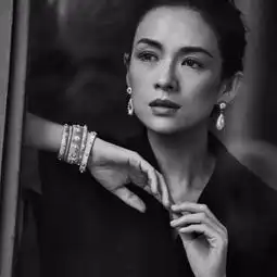 娱乐圈美女众多,为什么只有章子怡的长相最高级全凭这门珠宝神技